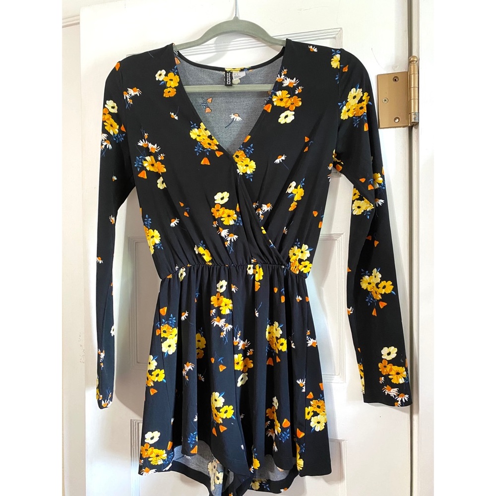 H&M Divided Navy Long Sleeve Floral Romper